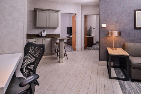 Hilton Garden Inn Bend image 23