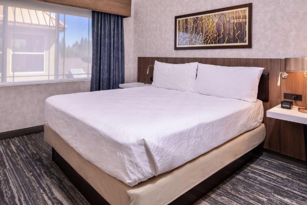 Hilton Garden Inn Bend image 39