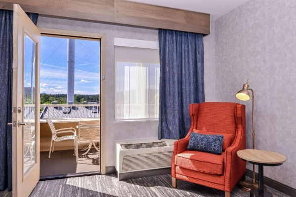 Hilton Garden Inn Bend image 40